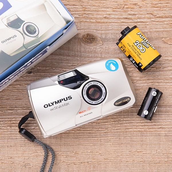 Olympus Stylus Epic (Mju II): cámara de película de 35 mm de apuntar y disparar (totalmente probada y funcionando al 100 %)