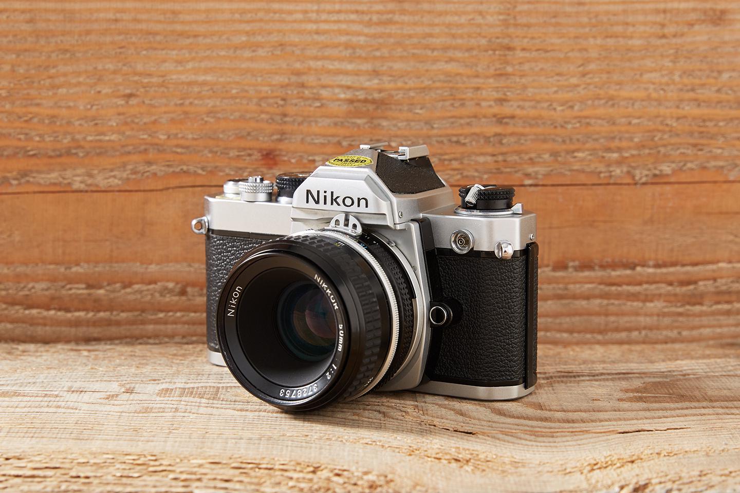 Nikon FM (silver) (with Nikon 50mm Lens) 35mm SLR Film