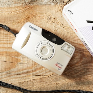 Canon Sure Shot 76 Zoom - Point and Shoot 35mm film Camera (Fully Tested & 100% Works!)