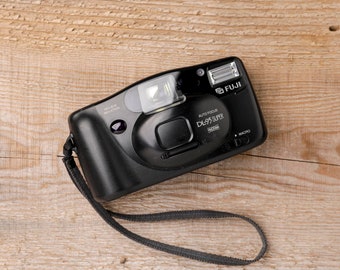 Fuji Discovery 90 (DL95 Super)- Point and Shoot 35mm Film Camera (Fully Tested & 100% Work) M05