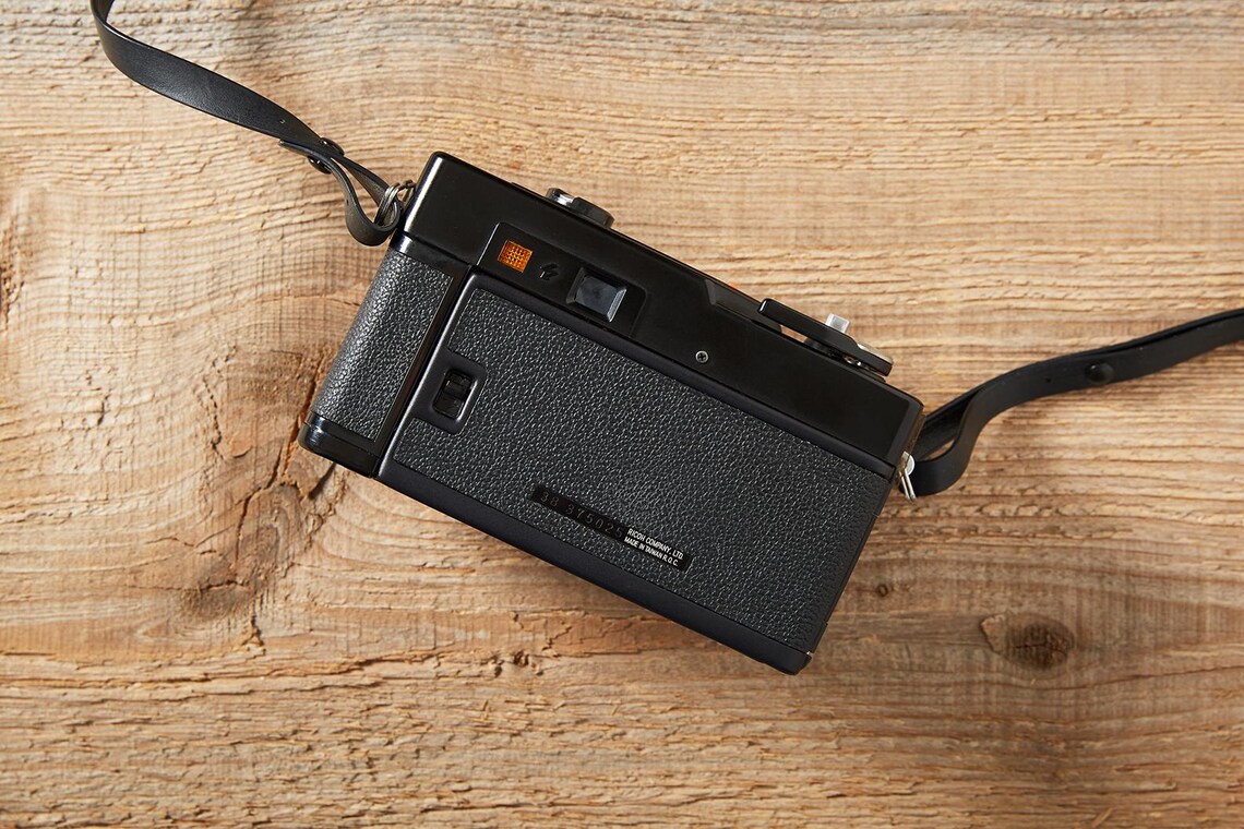 Ricoh 35EFS - Rangefinder 35mm film Camera (Fully Tested & 100% Works!) R10, foto 4 de 5