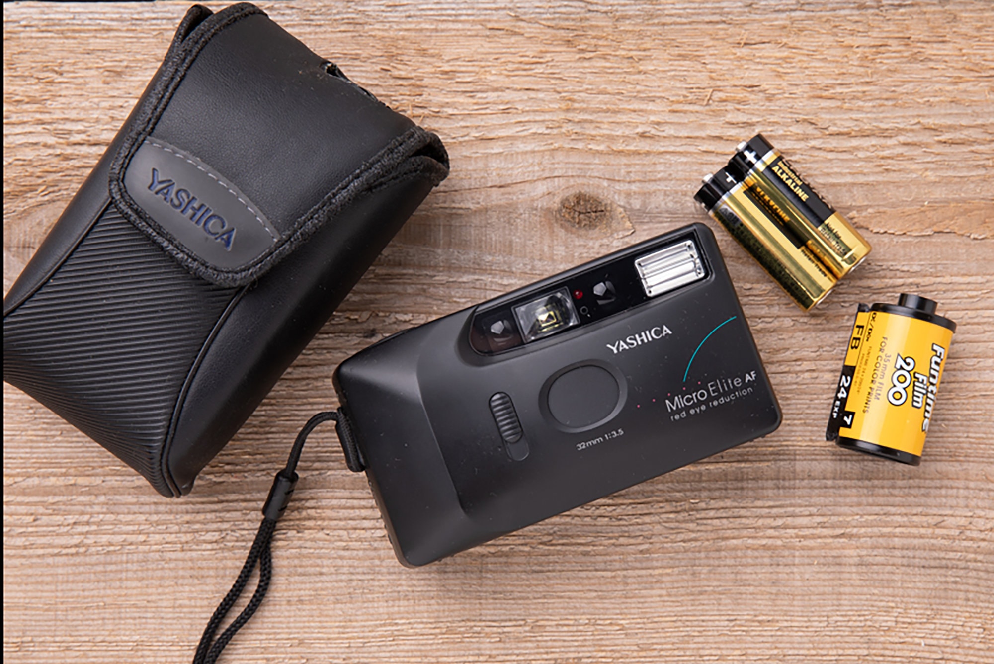 Yashica t4 - Etsy 日本
