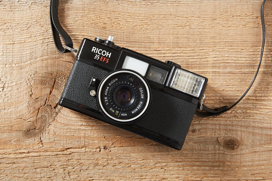 Ricoh 35EFS - Rangefinder 35mm film Camera (Fully Tested & 100% Works!) R10, foto 3 de 5