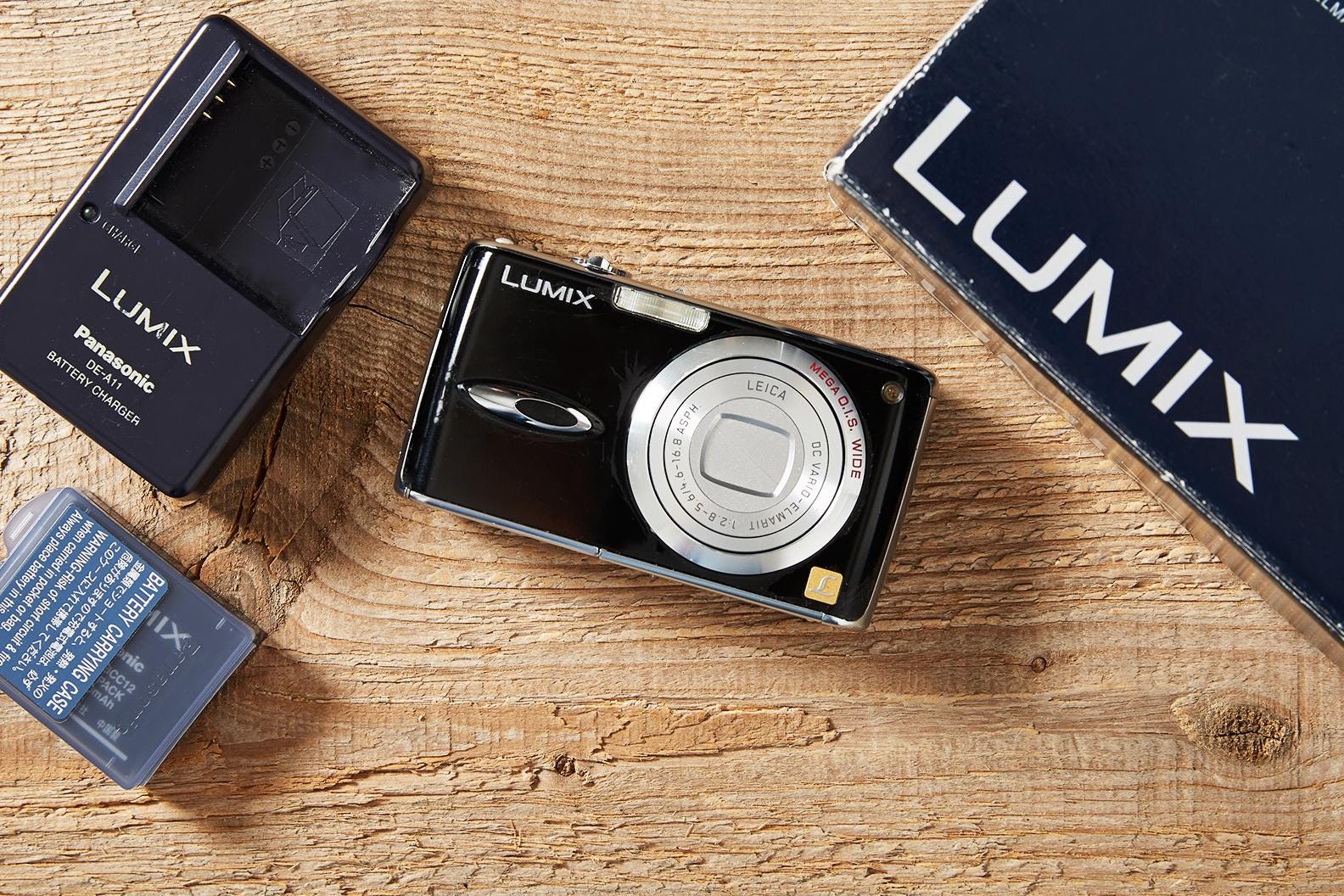 パナソニック ルミックス DMC-FX01 (ライカ レンズ付き) - CCD