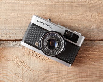 Olympus Trip 35 Rangefinder Camera (Fully Tested and 100% Work) R08