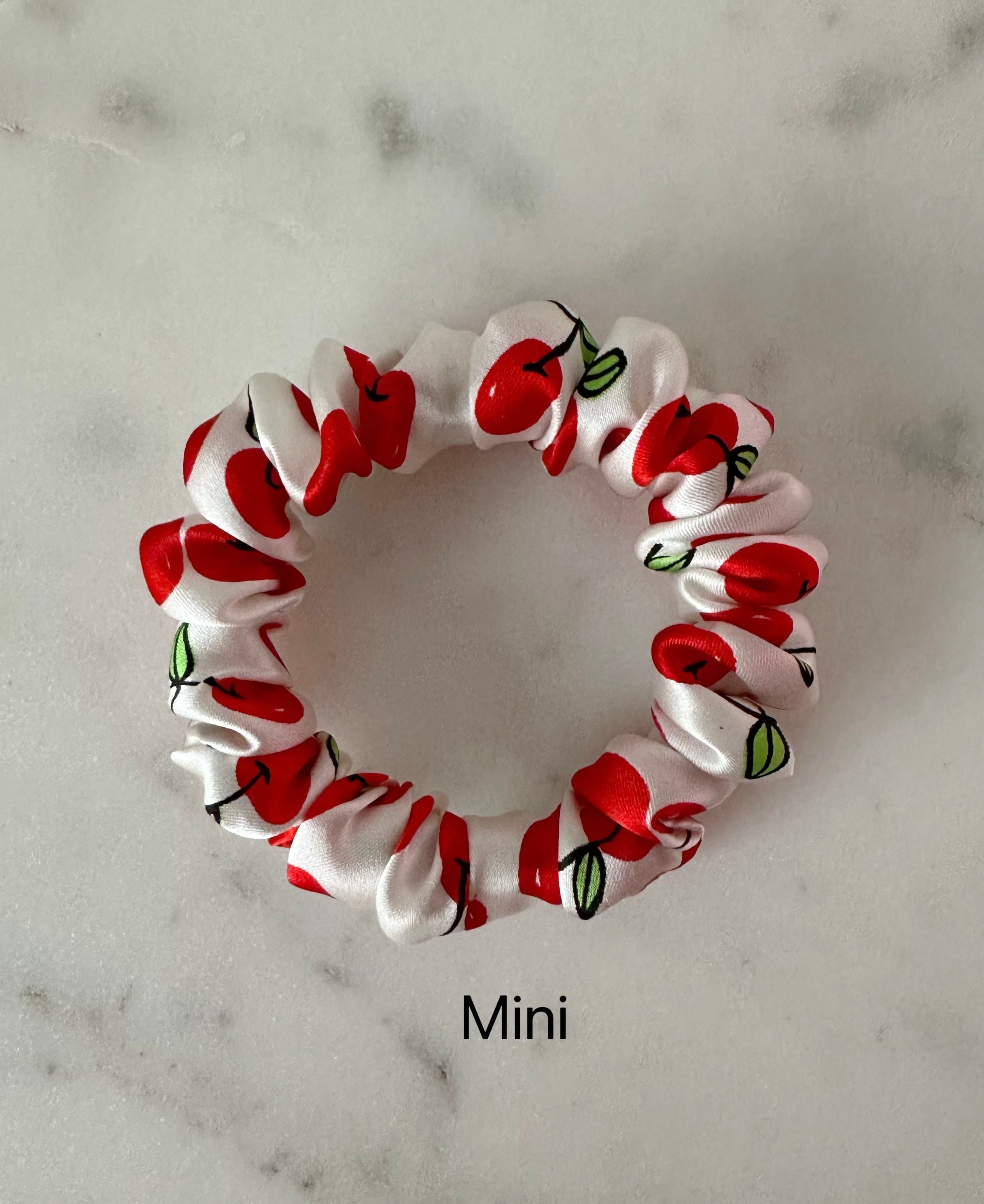 100% Mulberry Silk Scrunchie - Digital Printed Sweet  display picture 3