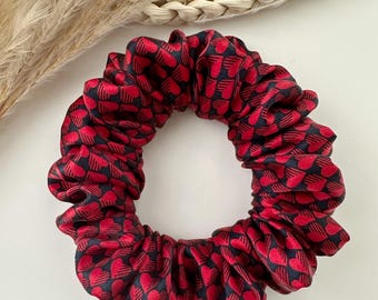 LOVE Collection - 100% mulberry silk scrunchie - mini red hearts