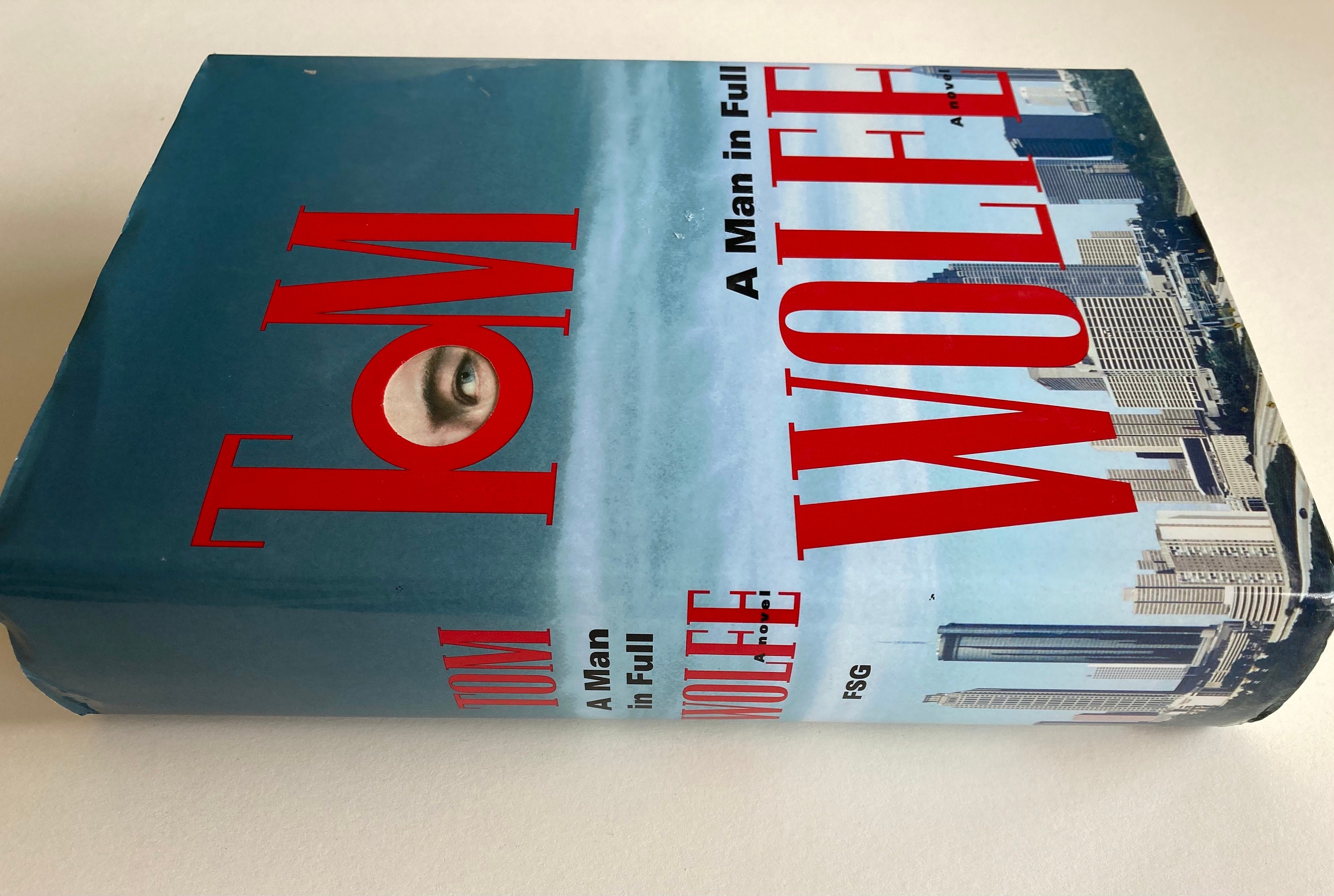 Tom Wolfe / A Man in Full / First Trade Edition / Vintage Book - Etsy