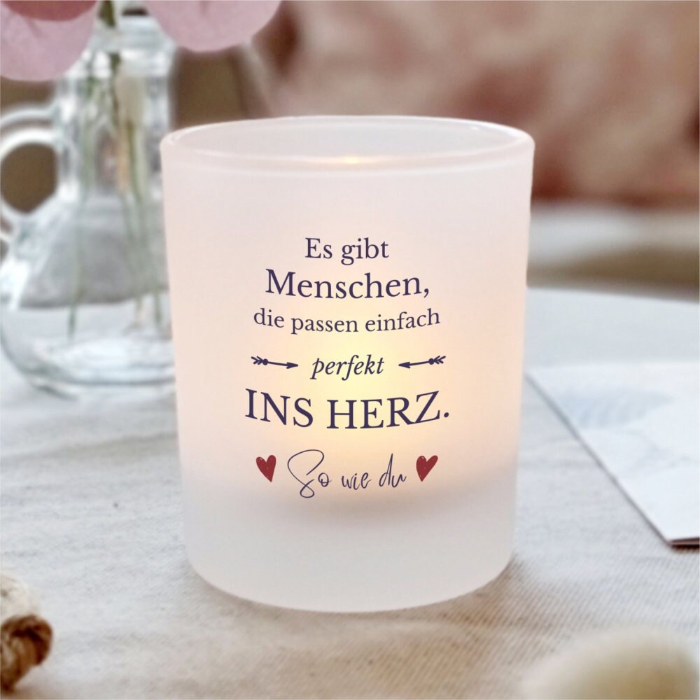 Personalisiertes Kerzenglas mit Spruch Perfekt ins Herz Windlicht