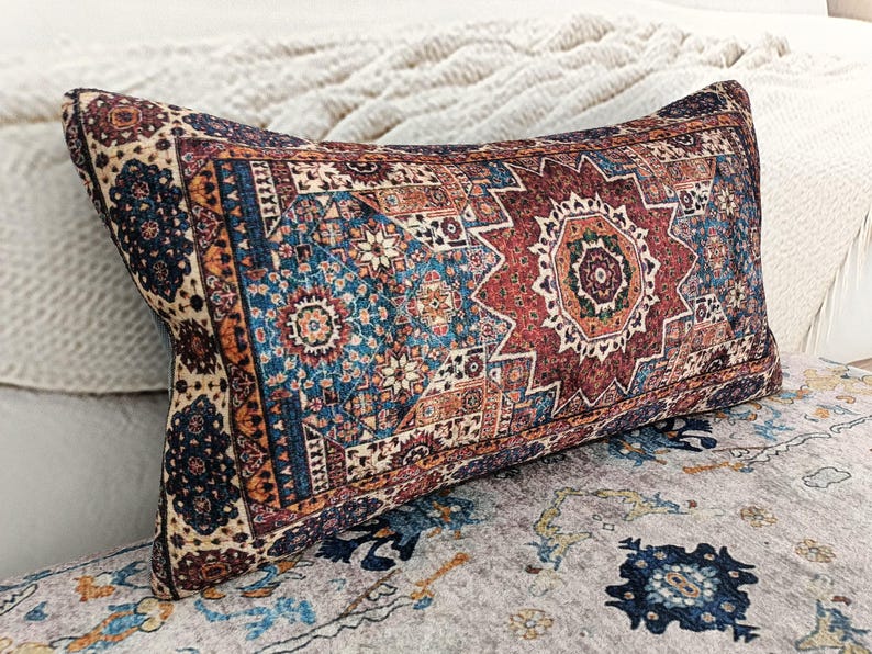 Aesthetic pillows, Decorative pillow, Cozy pillow cover, Throw pillow, Farmhouse pillow, Chic pillow, Beeding pillow, Lumbar pillow, PT 1021