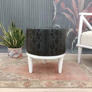 Leather stool, Ottoman for chair, Small stool, Durable furniture, Dressing table stool, Lobby stool, Shower stool, Foot rest stool, FS KM-23 White