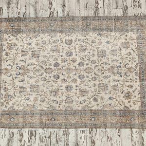 sustainable area rug, earth tone rug, studio rug, oversize turkish rug, living room rug, framed rug, floral vintage rug, 8.2x11.7 ft, VT5879