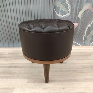 Pouf ottoman, Chesterfield stool, Leather stool, Barrel stool, Pub stool, Foot rest stool, Upholstered bench, Cocktail stool, FS KM-25
