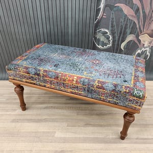 Footstool Ottoman, Oushak Rug Bench, Turkish Rug Bench, Long Seat, Bedroom Seat, Piano Bench, Handmade Furniture, Boho Decor, BENCH 107