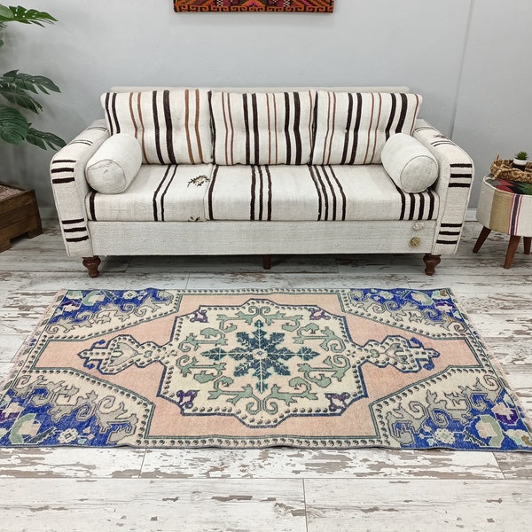 oushak pink rug, ethnic rug, sitting room rug, vintage rug, rug with blue, antique rug, turkish area rug, funky rug, 3.5 x 6.6 ft, VT 4101