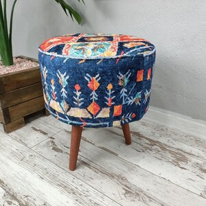 Klavierbank, gepolsterter Fußhocker, Barhocker, runder Pouf, Ottomanenhocker, Schminktischstuhl, Eingangsbank, Knopfbank, Garderobenbank, FS 163 Bild 7