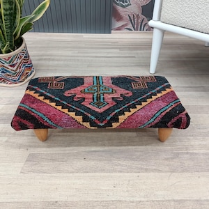 Turkish rug stool, Wooden step stool, Ottoman and footstool, Small sofa footrest, Extra seating stool, Livingroom sofa footrest, BSV 182