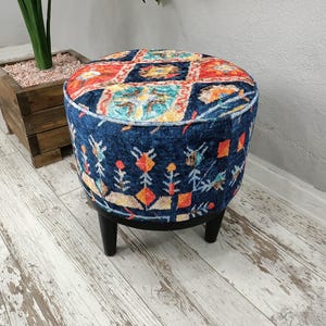 Klavierbank, gepolsterter Fußhocker, Barhocker, runder Pouf, Ottomanenhocker, Schminktischstuhl, Eingangsbank, Knopfbank, Garderobenbank, FS 163 Bild 8