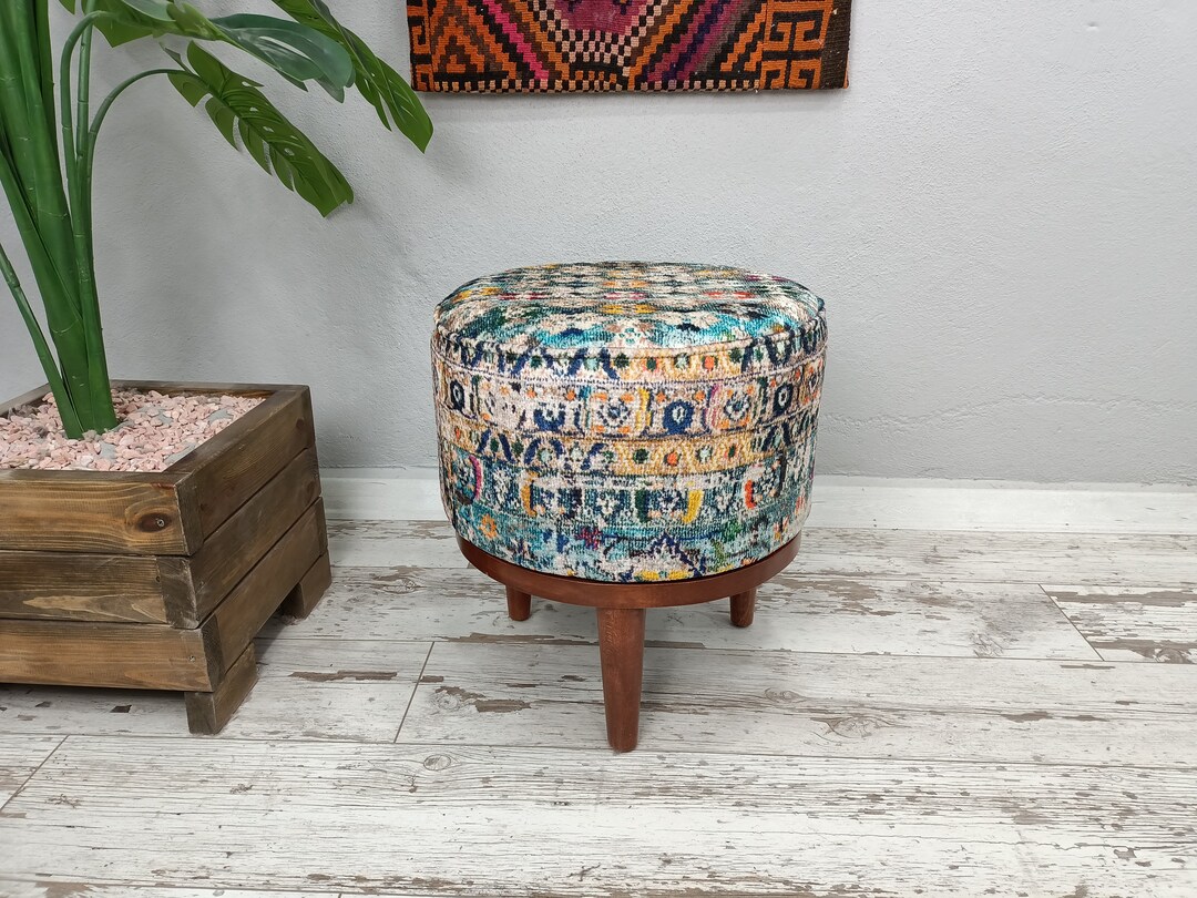 Make up Bench, Upholstered Bench, Ottoman Chair, Pouf Chair, Hallway