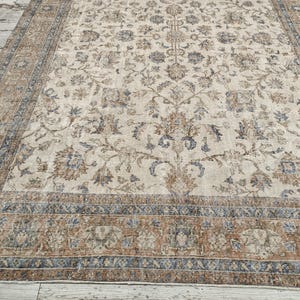 sustainable area rug, earth tone rug, studio rug, oversize turkish rug, living room rug, framed rug, floral vintage rug, 8.2x11.7 ft, VT5879