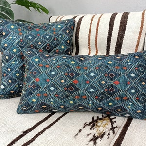 bedding lumbar, trellis pillow cover, lounge pillow, pillow case, rug design pillow, geometric pillow, neck pillow, decorative pillow, PT 68