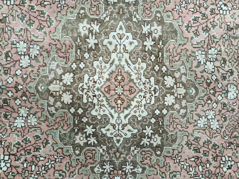 Handmade rug, Turkish rug, Oushak rug, Area rug, Living room rug, Pink rug, Faded rug, Floral rug, Boho decor rug, 6.4x9.2 ft, VT 1438 image 5