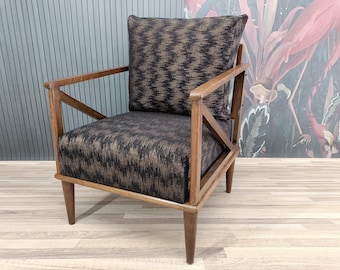 Accent chair, Single armchair, Relaxing chair, Club chair, Chair with cushion, Handmade chair, Dining table chair, Office chair, SOFA KM-07