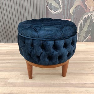 Chesterfield ottoman, Bean bag stool, Barrel stool, Dressing table stool, Tripod stool, Make up stool, Tufted bench, Shoe bench, FS KM-22