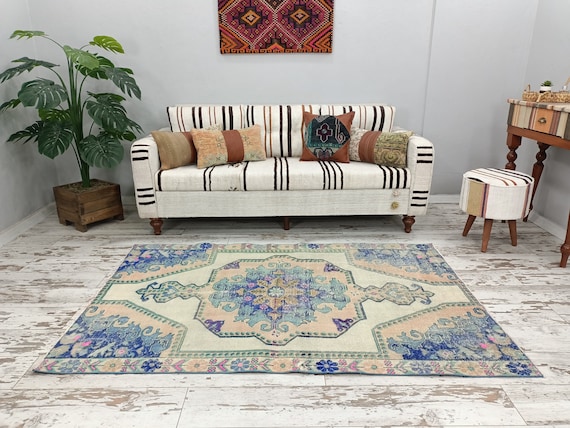 oushak area rug, handcrafted rug, beige blue rug, natural rug, floral rug, entry rug, bedroom rug, vintage turkish rug, 4.4 x 6.7 ft VT 3503