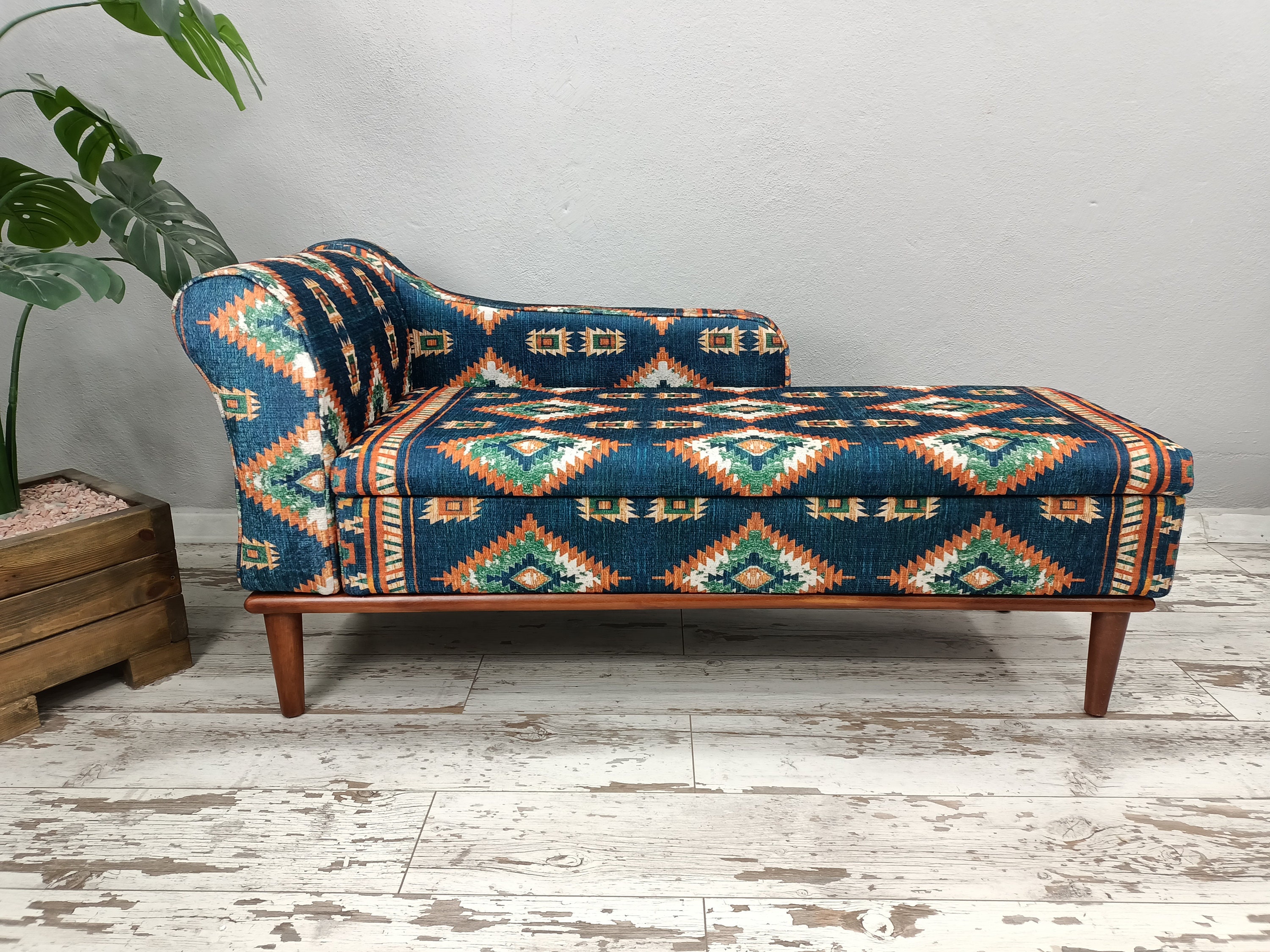 Chaise Lounge Chair Dressing Chair Sleeper Sofa Reading Nook