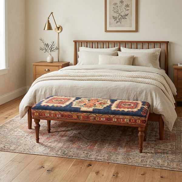 Móveis artesanais, pufe, banco com tapete turco, assento comprido, assento para quarto, banco para piano, banco com tapete kilim, decoração boho, BANCO 261