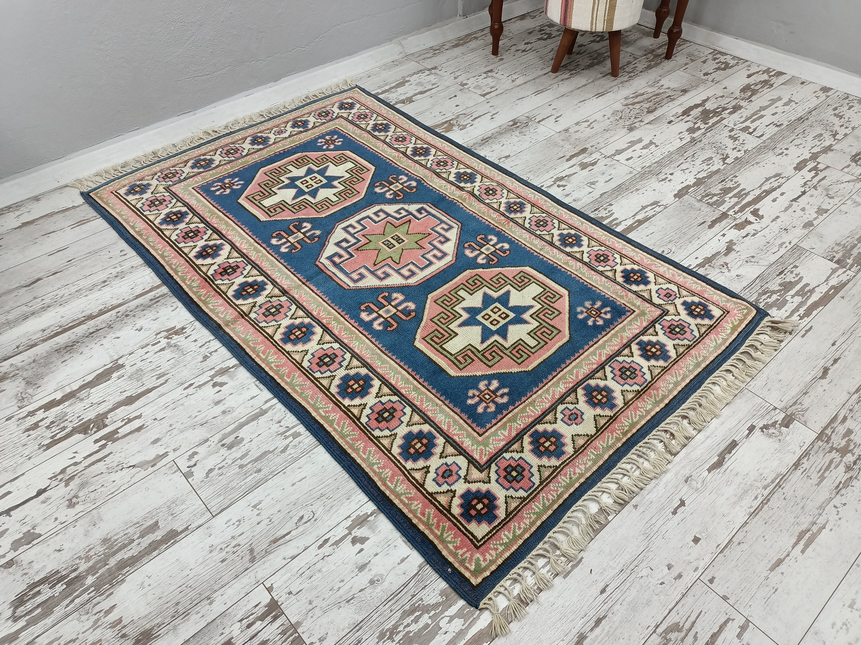 ピンクブルーラグ、ヴィンテージラグ、手織りラグ、玄関ラグ、キャビン