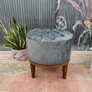 Chesterfield ottoman, Footstool bench, Bean bag bench, Desk stool, Tripod stool, Bathroom vanity, Side table stool, Shoe stool, FS KM-26