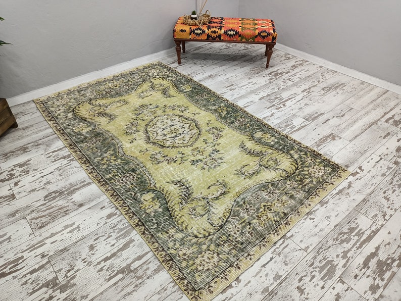 floor rug, antique rug, vintage rug, bedroom rug, turkish rug, floral kitchen rug, laundry rug, rustic rug, 5.1 x 8.9 feet, VT 1583 image 3