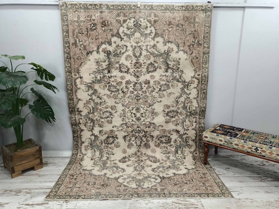 vintage rug, turkish area rug, antique rug, natural rug, handmade rug, oversize rug, large rug, floral rug, wool rug, 6.1 x 9.4 ft, VT 2879