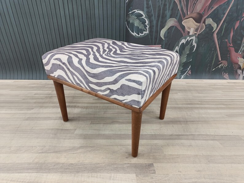 Hallway shoe bench, Zebra ottoman bench, Wood work bench, Cool saloon seat, Artistic furniture, Make up chair, Unique piano stool, BENCH ZEO