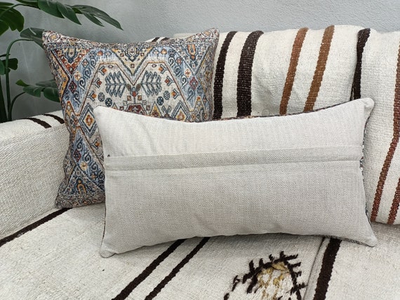 Turkish pillows top