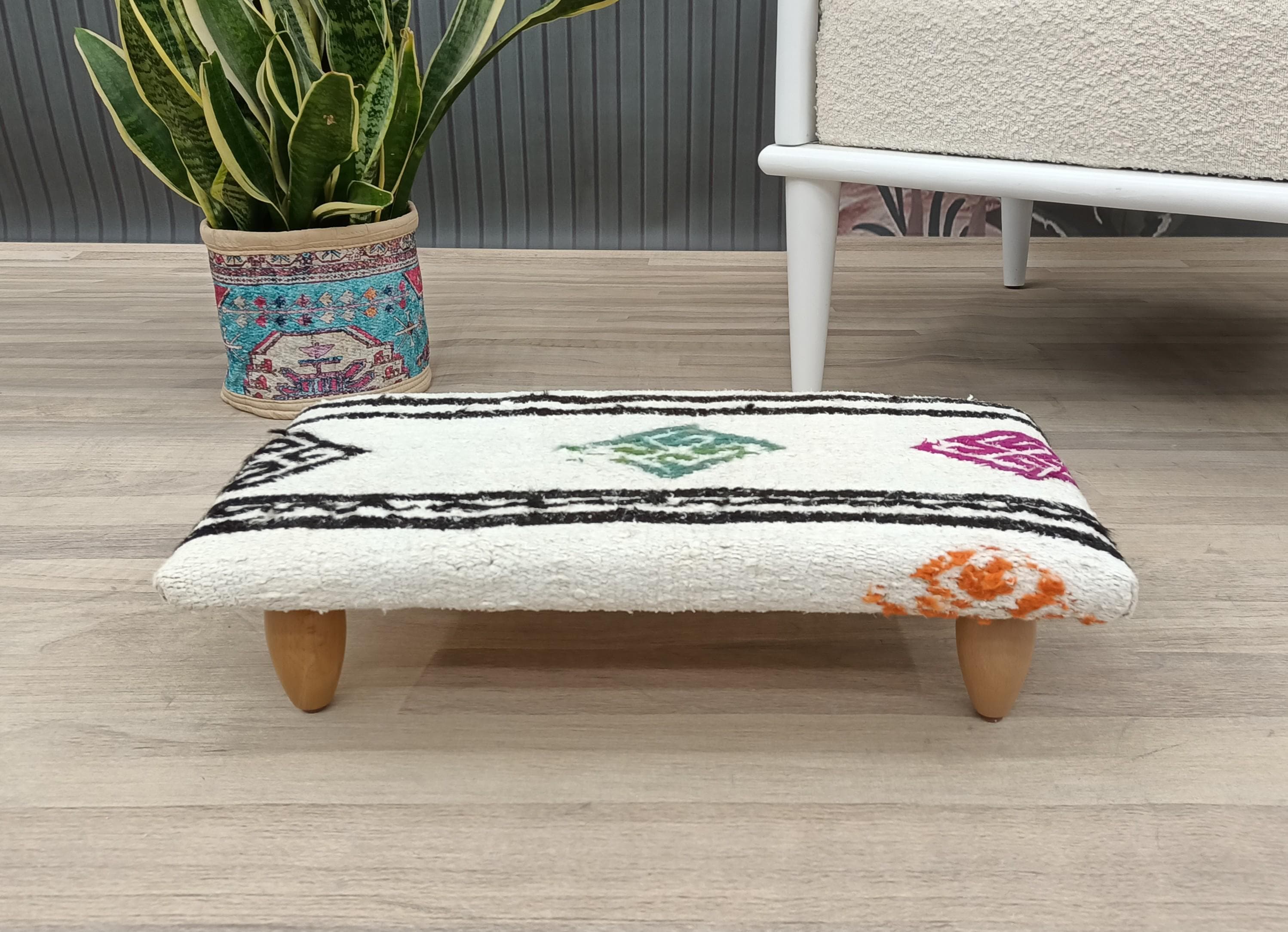 Entry footstool, Turkish kilim stool, Bed step stool, Bedroom footstool, Mudroom stool, Cozy stool, Make up chair stool, Aztec bench,BSV 121
