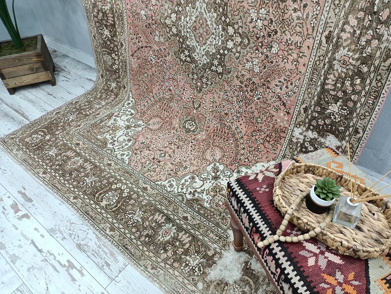 Handmade rug, Turkish rug, Oushak rug, Area rug, Living room rug, Pink rug, Faded rug, Floral rug, Boho decor rug, 6.4x9.2 ft, VT 1438 image 7