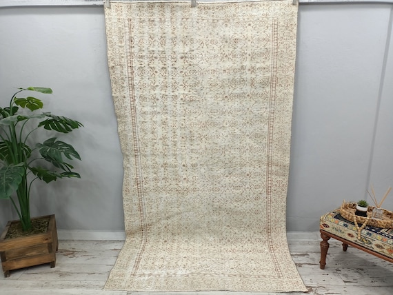 bedroom rug, handmade rug, turkish rugs, wool rug, floral rug, bordered rug, vintage rug, entry rug, farmhouse decor, 4.9 x 8.5  ft, VT 2302