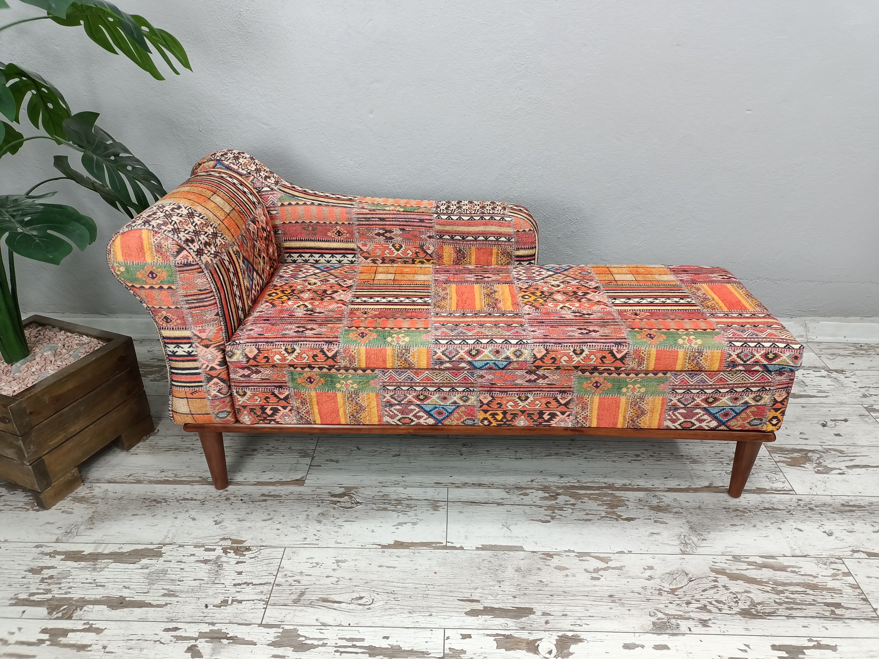 Bohemian Chaise Lounge Sleeper Sofa Bench With Back Storage Bed