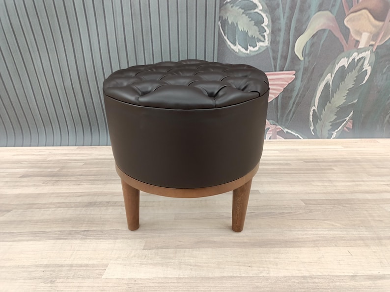 Pouf ottoman, Chesterfield stool, Leather stool, Barrel stool, Pub stool, Foot rest stool, Upholstered bench, Cocktail stool, FS KM-25
