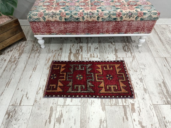 ethnic rug, textured rug, southwestern rug, aztec rug, bathroom rug, turkish area rug, wool rug, vintage rug, porch rug, 1.4x2.6 ft VT 4350