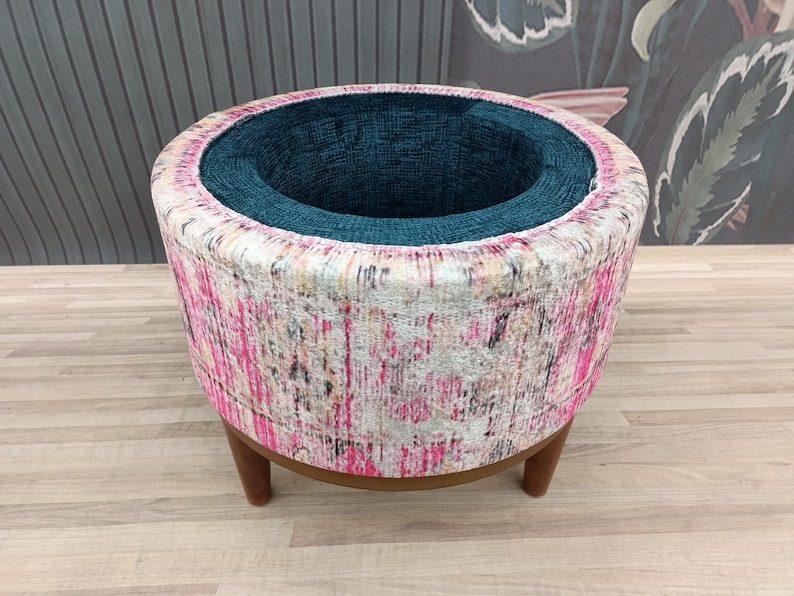 Storage space, Dressing table stool, Piano bench, Storage pouf, Ottoman bench, Sitting bench, Vanity stool, Make up stool, Footstool, FS66-2
