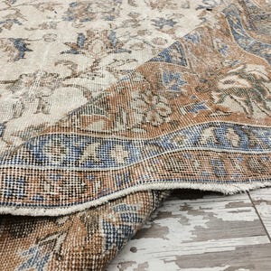 sustainable area rug, earth tone rug, studio rug, oversize turkish rug, living room rug, framed rug, floral vintage rug, 8.2x11.7 ft, VT5879