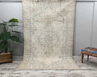 farmhouse rug, ideal rug, oushak area rug, eco friendly rug, turkish wool rug, bordered rug, antique rug, vintage rug, 5.9x8.8 ft, VT 5294