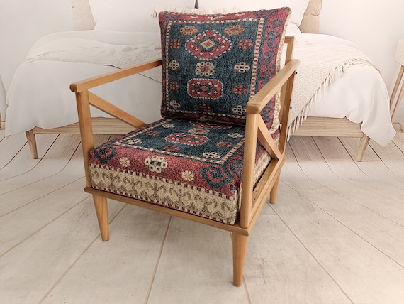 Cocktail accent chair discount