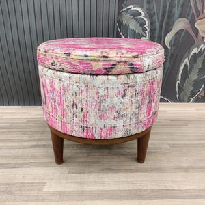 Storage space, Dressing table stool, Piano bench, Storage pouf, Ottoman bench, Sitting bench, Vanity stool, Make up stool, Footstool, FS66-2