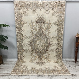 hand knotted rug, vintage area rug, lodge rugs, oushak area rug, nomadic rug, antique rug, turkish rug, floral rug, 5.2 x 9.2 ft, VT 4171
