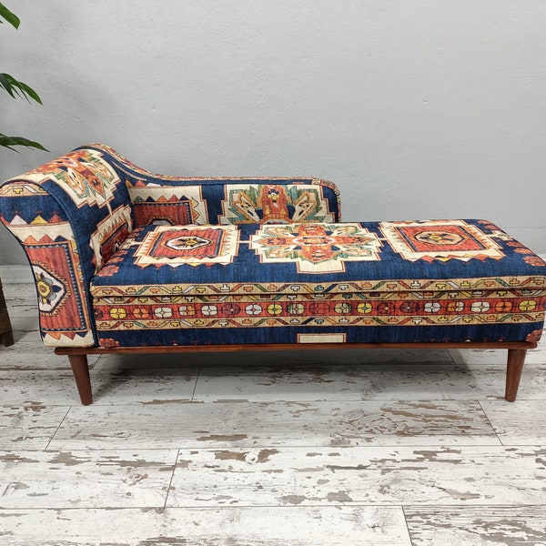 Living room chaise, Upholstered sofa, Navy blue sofa, Chaise lounge sofa, Handmade sofa, Bench with arm, Comfy couch, Single sofa, SOFA 261